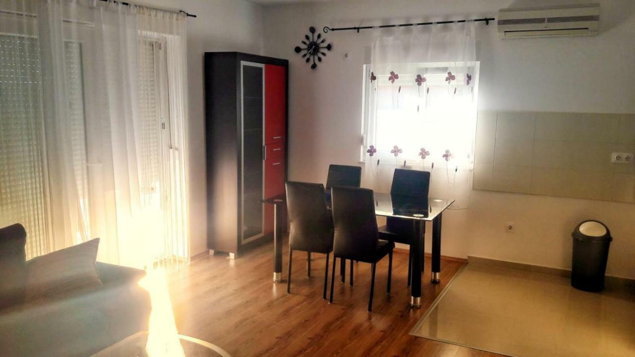 Apartman 科兰 外观 照片