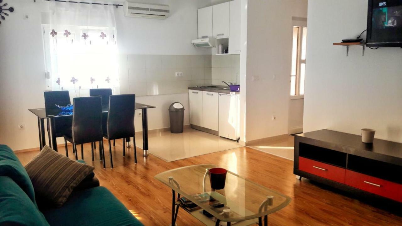 Apartman 科兰 外观 照片