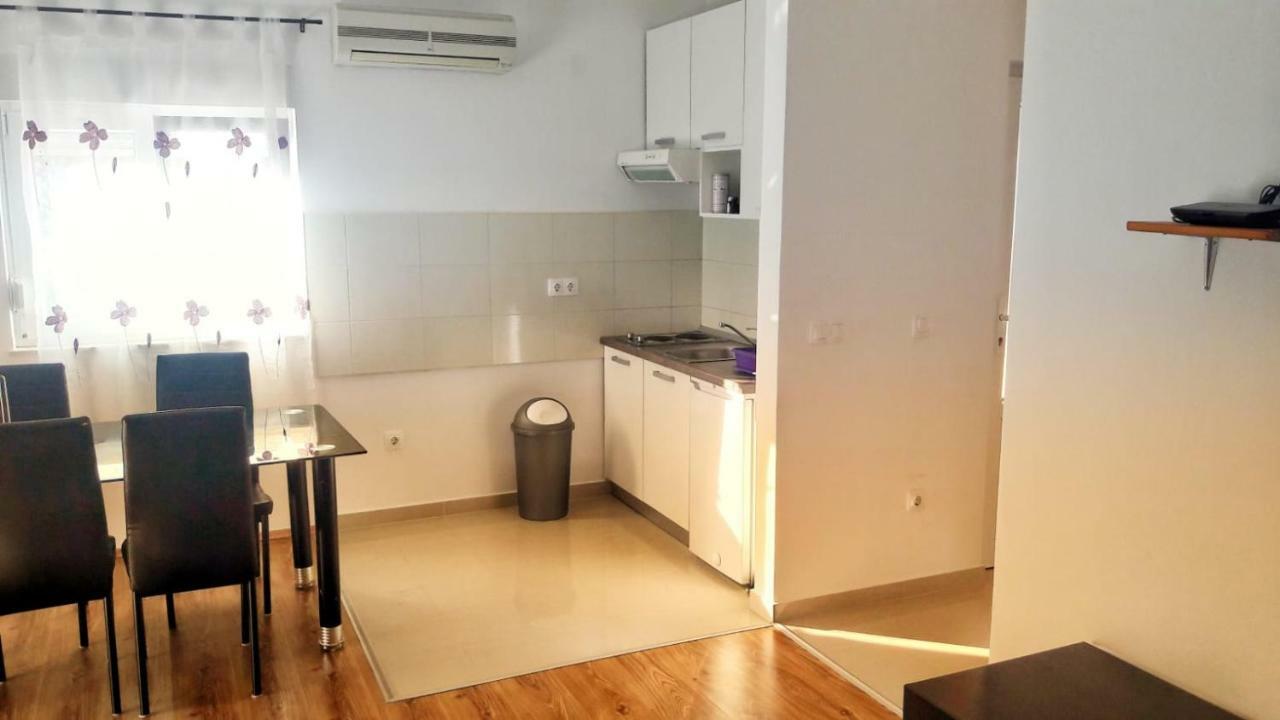 Apartman 科兰 外观 照片